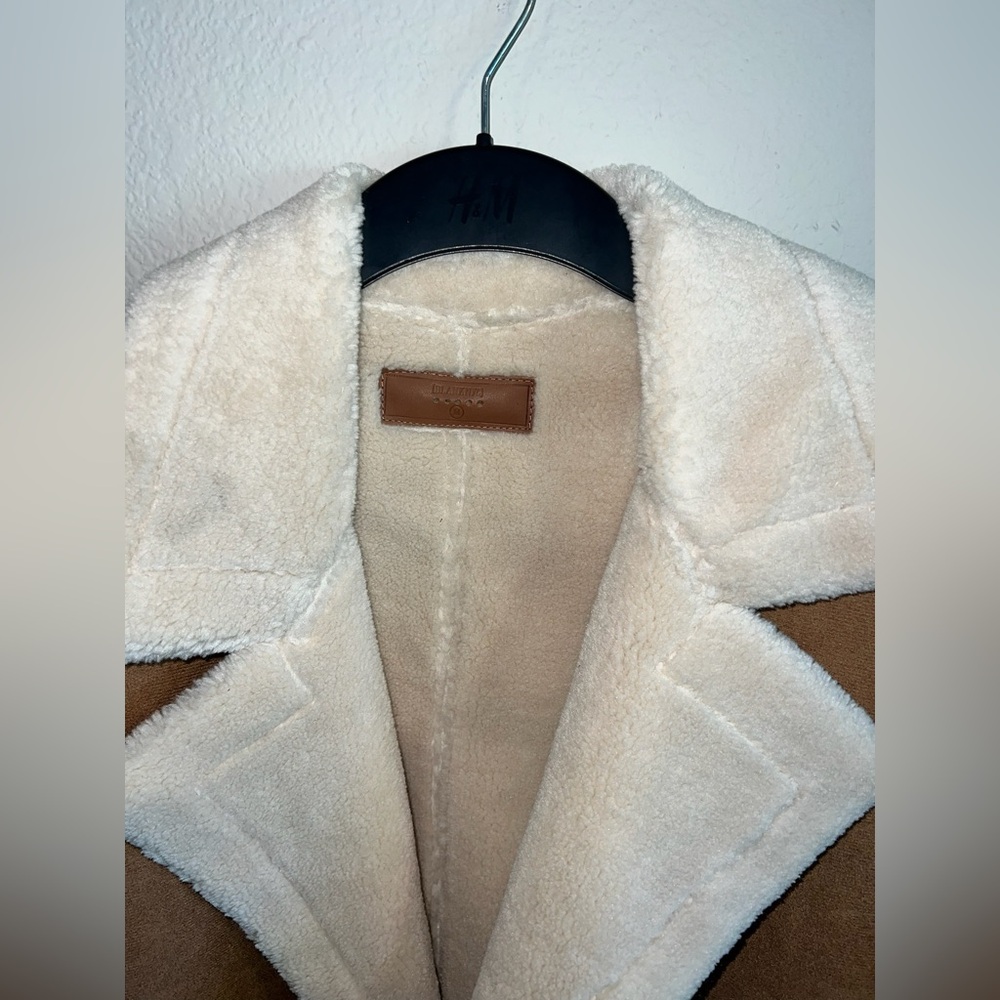 Blank NYC Feels Natural Tan Faux Fur Coat Sherpa Lined - Picture 8 of 9